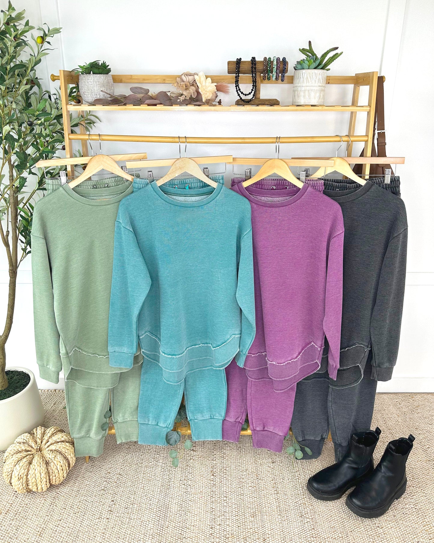 Michelle Mae Vintage Wash Pullover - Black