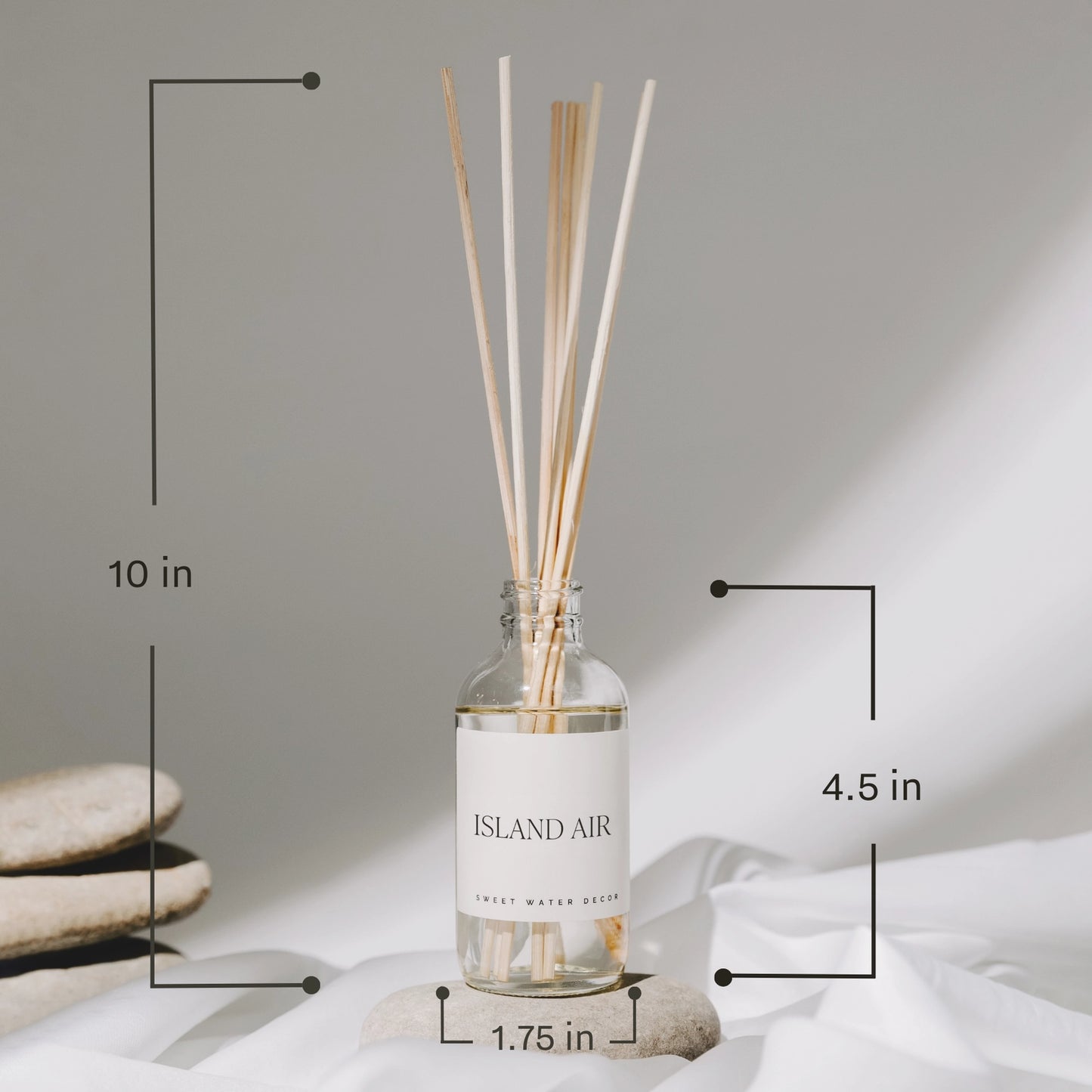 Sweetwater Decor | Warm and Cozy Reed Diffuser with Clear Glass Bottle