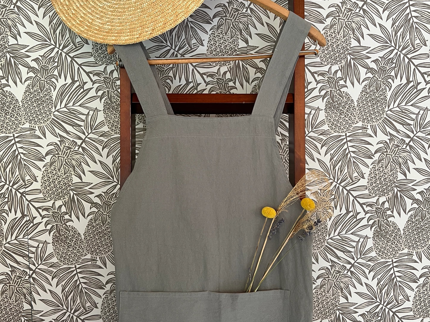 Crossback Apron - Multiple Colors