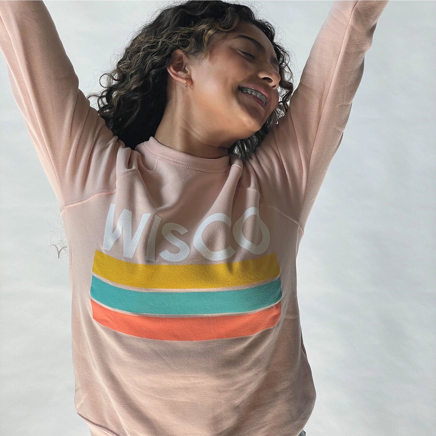 Preorder: Giltee Wisco Unisex Crewneck Peach