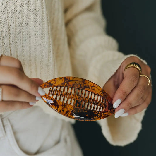 Flat Banana Clip - 2 options