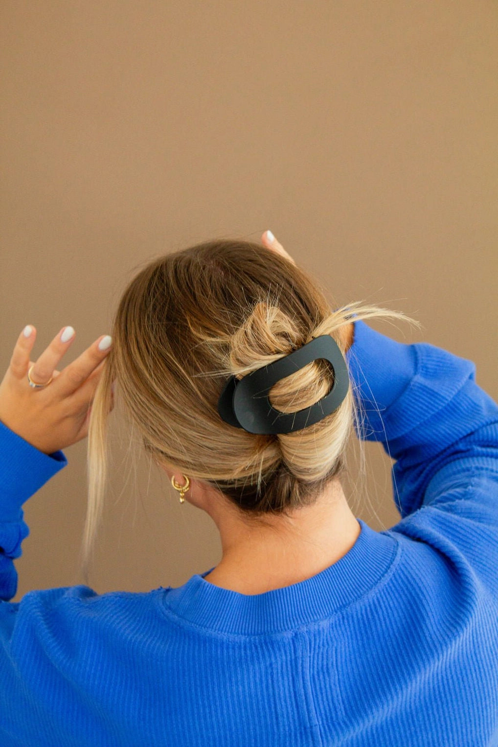 Circle Cutout Flat Claw Clip - 3 options