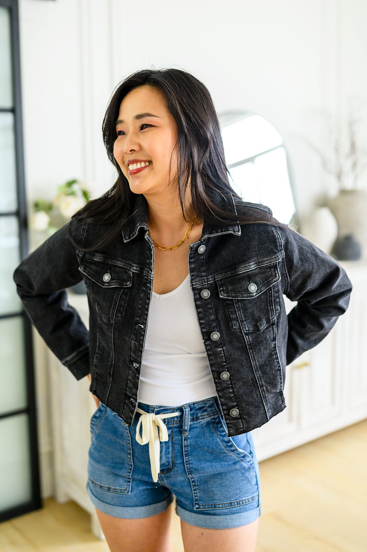 Charlie Cropped Denim Jacket from Judy Blue